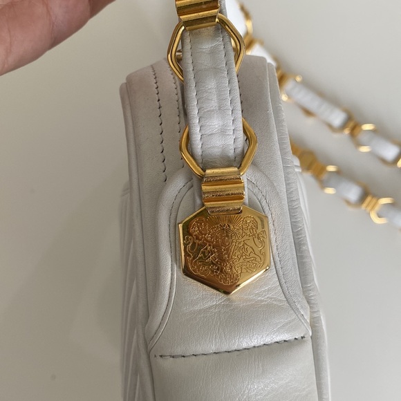 super Rare vintage Revillon 🇫🇷 white chevron crossbody bag - Picture 14 of 17